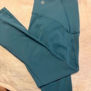 LULULEMON high-rise cropped 21” leggings